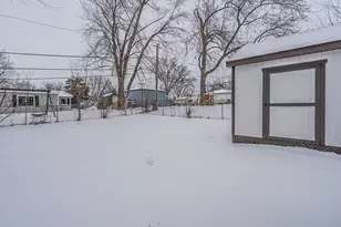 605 Tanglewood Dr, Streamwood, IL 60107 - Photo 19