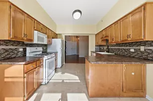 [Address not provided], Tinley Park, IL 60477 - Photo 9