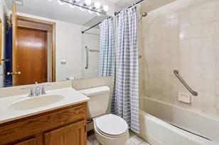 5411 W Lawrence Ave, Chicago, IL 60630 - Photo 9