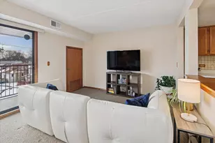 5411 W Lawrence Ave, Chicago, IL 60630 - Photo 3