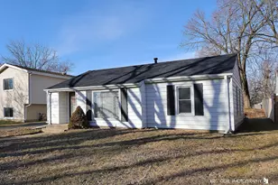 516 W Courtland St, Mundelein, IL 60060 - Photo 3