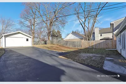 516 W Courtland Street, Mundelein, IL 60060 - Photo 5