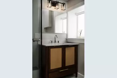 3317 N Avers Avenue, Chicago, IL 60618 - Photo 39