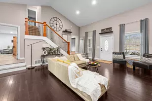 2062 30th St, Rock Island, IL 61201 - Photo 5