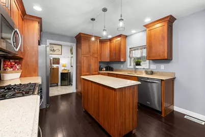 2062 30th Street, Rock Island, IL 61201 - Photo 9