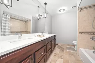 11201 S Deerpath Ln, Palos Hills, IL 60465 - Photo 5