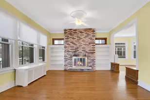 10226 S Hoyne Ave, Chicago, IL 60643 - Photo 5