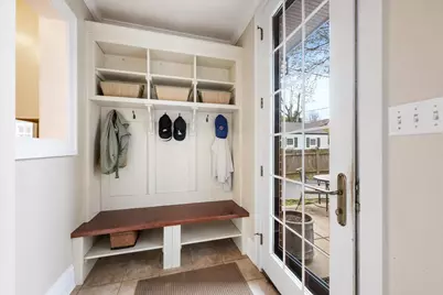 2025 Thornwood Avenue, Wilmette, IL 60091 - Photo 13