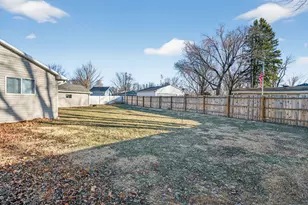 1429 Water St, Morris, IL 60450 - Photo 25