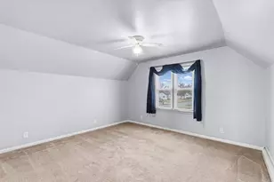 726 E Thompson Ave, Hoopeston, IL 60942 - Photo 31