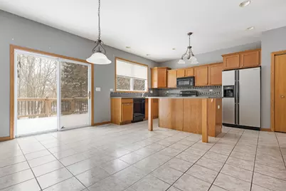 260 S Westminister Court, Round Lake, IL 60073 - Photo 9