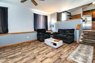 917 Prairie Path Ln, Joliet, IL 60436 - Photo 7