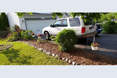 917 Prairie Path Lane, Joliet, IL 60436 - Photo 23