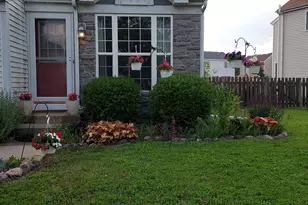 917 Prairie Path Ln, Joliet, IL 60436 - Photo 21