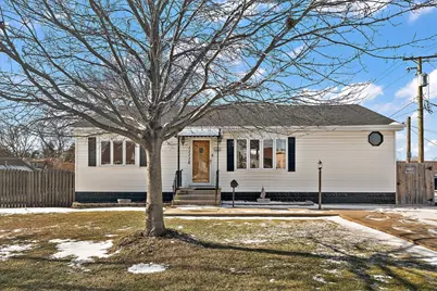 11118 S Natoma Avenue, Worth, IL 60482 - Photo 1