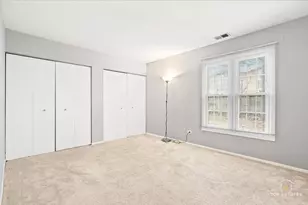 194 Grove Ave, Des Plaines, IL 60016 - Photo 17