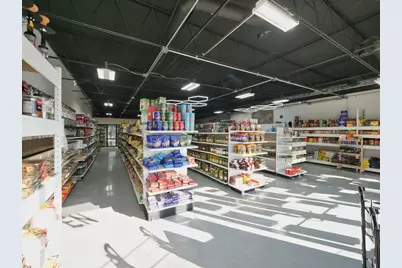 8809 N Milwaukee Avenue, Niles, IL 60714 - Photo 19