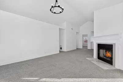 403 Cromwell Circle #2, Bartlett, IL 60103 - Photo 5