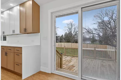 200 N Pine Street, Prospect Heights, IL 60070 - Photo 11