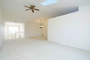 796 Stonewall Ct, Schaumburg, IL 60173 - Photo 5