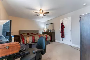 513 Jill Ln, Bolingbrook, IL 60440 - Photo 15