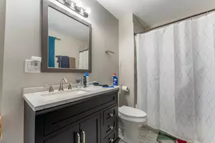 513 Jill Ln, Bolingbrook, IL 60440 - Photo 13