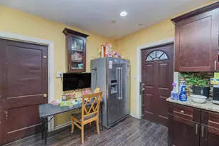 1941 N Harding Ave, Chicago, IL 60647 - Photo 31