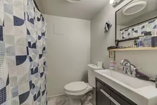 1941 N Harding Ave, Chicago, IL 60647 - Photo 39