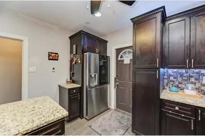 1941 N Harding Avenue, Chicago, IL 60647 - Photo 21