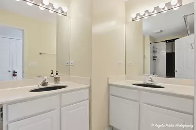 7390 Bittersweet Drive, Gurnee, IL 60031 - Photo 23