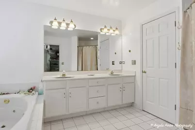 7390 Bittersweet Drive, Gurnee, IL 60031 - Photo 19