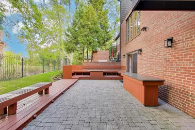 300 Boardwalk Place, Park Ridge, IL 60068 - Photo 47