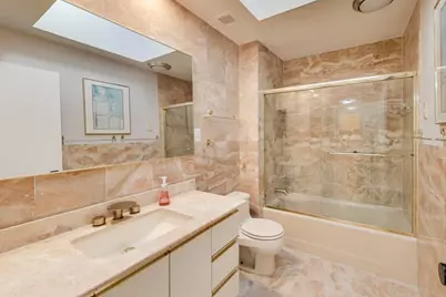 300 Boardwalk Place, Park Ridge, IL 60068 - Photo 29