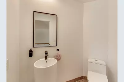 300 Boardwalk Place, Park Ridge, IL 60068 - Photo 13