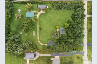 12266 North Grove Road, Sycamore, IL 60178 - Photo 5