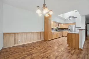 12266 N Grove Rd, Sycamore, IL 60178 - Photo 13