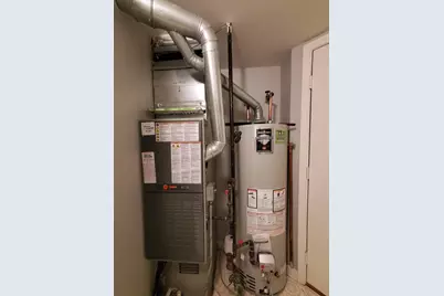 325 Satinwood Court S, Buffalo Grove, IL 60089 - Photo 19