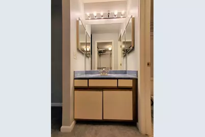 325 Satinwood Court S, Buffalo Grove, IL 60089 - Photo 15