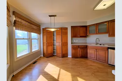 325 Satinwood Court S, Buffalo Grove, IL 60089 - Photo 9