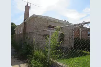 9314 S Colfax Avenue, Chicago, IL 60617 - Photo 5