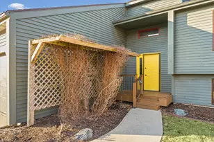 [Address not provided], Champaign, IL 61821 - Photo 5