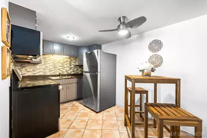 127 N Wolf Road #60A, Wheeling, IL 60090 - Photo 7