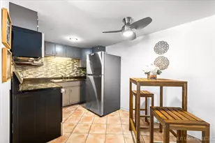 127 N Wolf Rd, Wheeling, IL 60090 - Photo 7