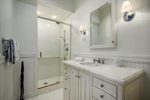 75 E Elm St, Chicago, IL 60611 - Photo 41