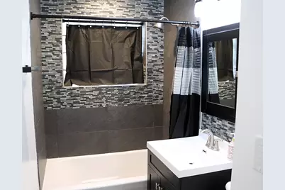 2718 S East Avenue, Berwyn, IL 60402 - Photo 7