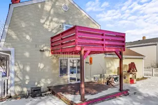 9 Edgewood Rd, Vernon Hills, IL 60061 - Photo 41