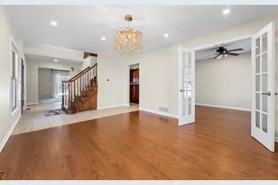 9 Edgewood Road, Vernon Hills, IL 60061 - Photo 21