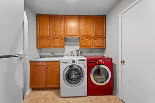 9 Edgewood Rd, Vernon Hills, IL 60061 - Photo 27