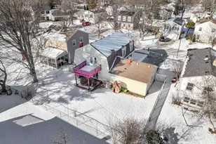 9 Edgewood Rd, Vernon Hills, IL 60061 - Photo 45