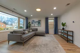 8237 N Newland Ave, Niles, IL 60714 - Photo 7